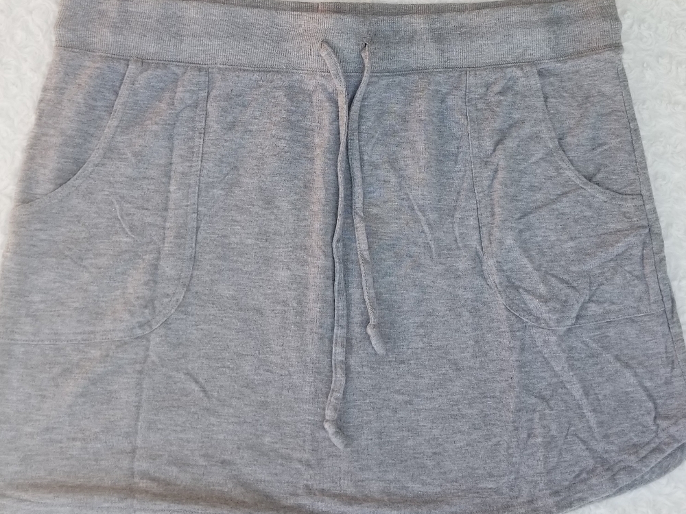 Cotton mini skirt with pockets